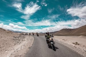 leh ladakh bike trip