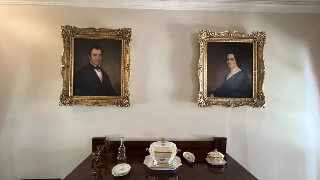 Mary Weeks and John Moore painting portratits.