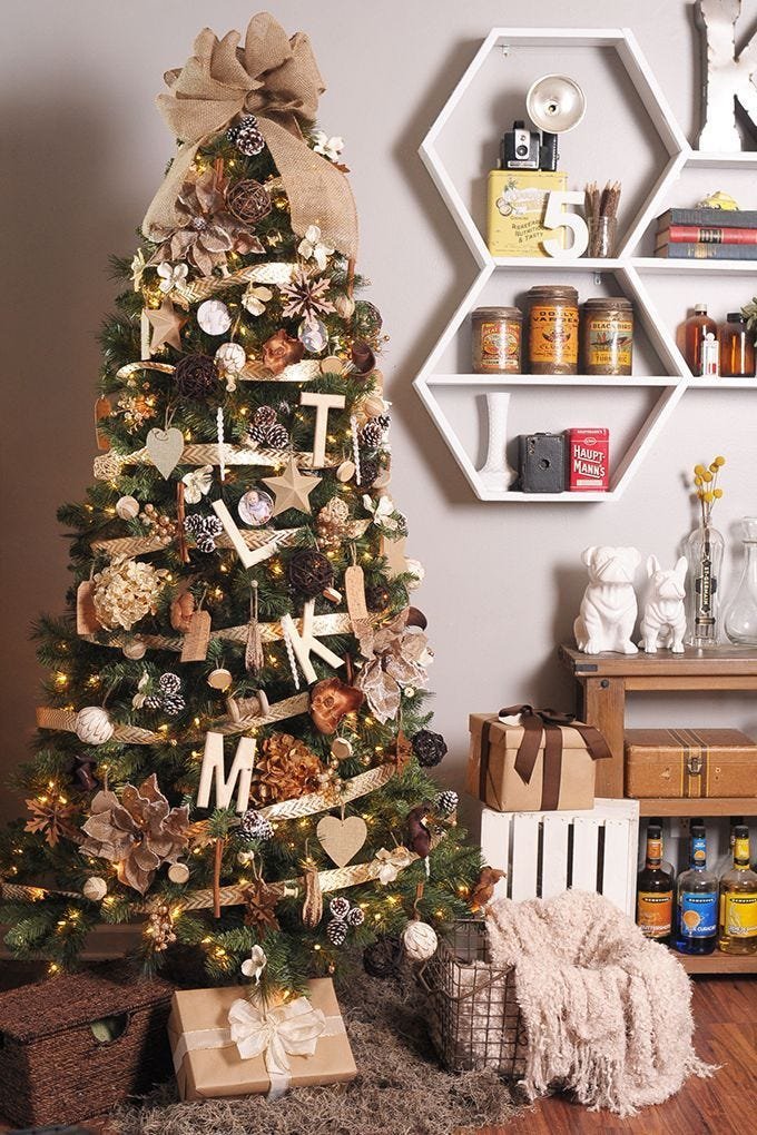 brown christmas tree decorations 1637354462