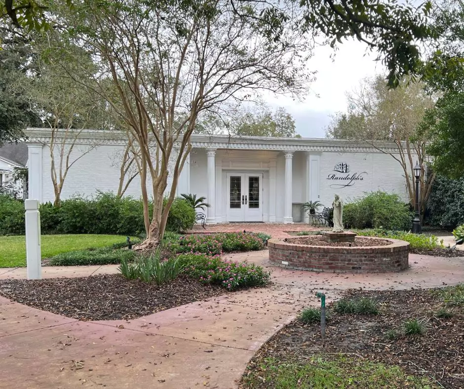 Nottoway Resort - Largest Antebellum Mansion