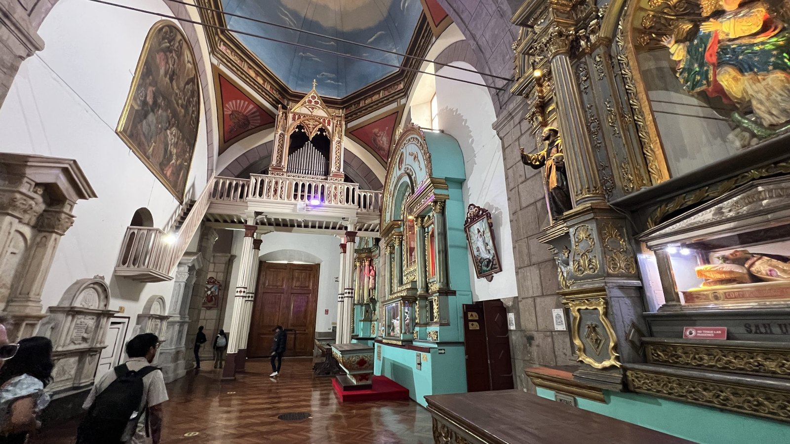 CathedralPrimadaInterior