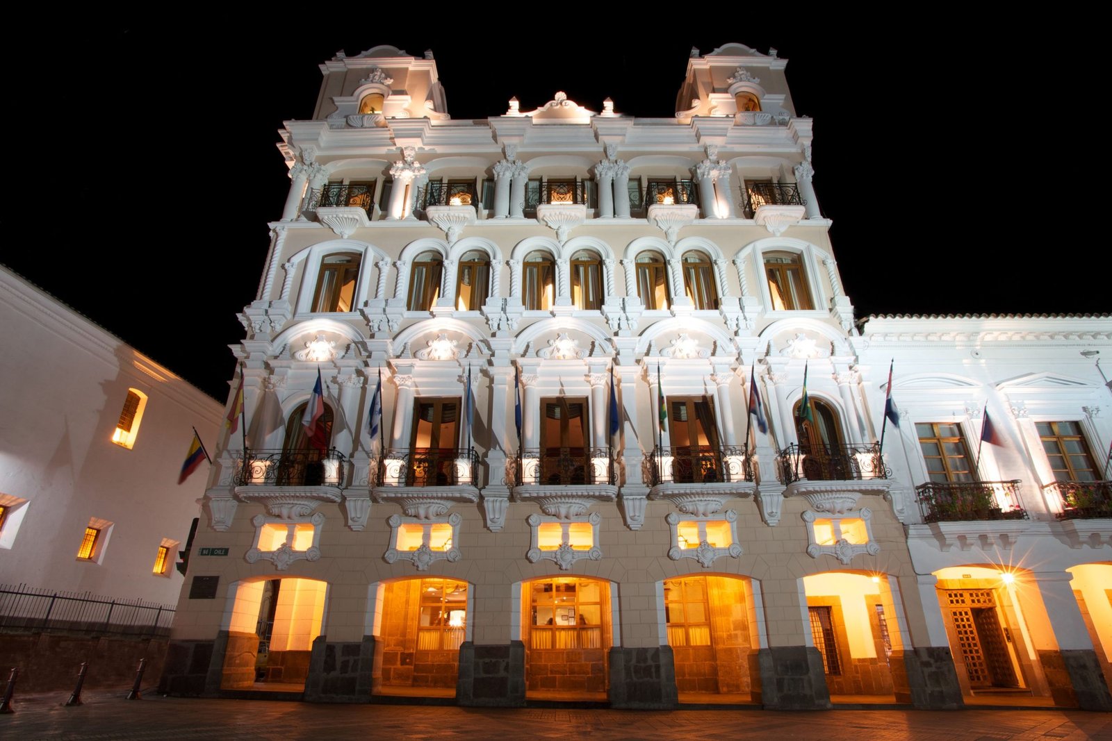 Hotel Plaza Grande front view at night