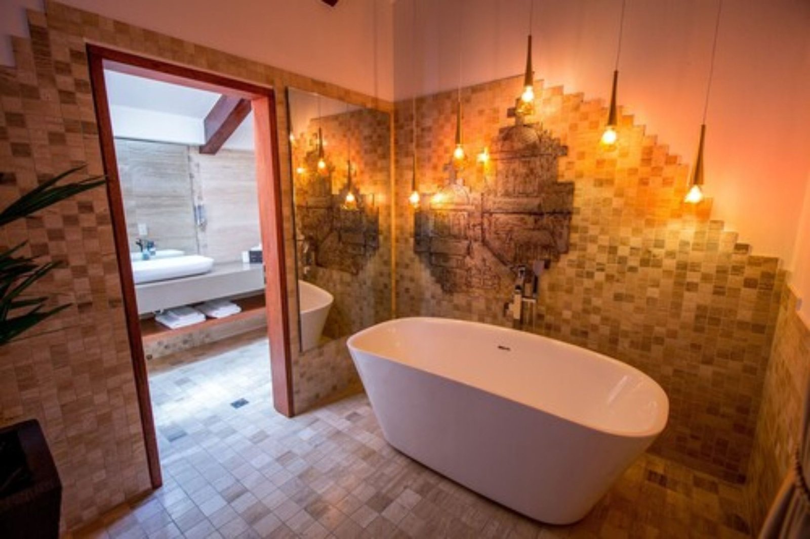 Bathtub in Hotel Mama Cuchara