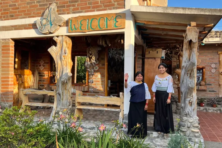 Ecuador Microentrepreneurship - Nayia Arte