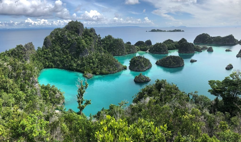 raja ampat 3143652 1280 scaled