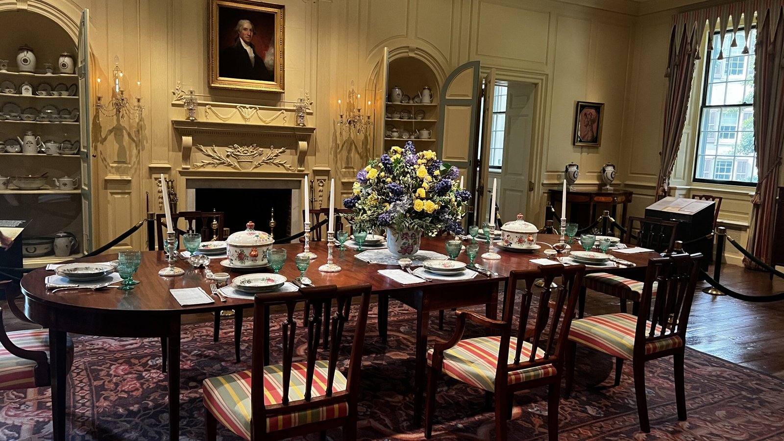 WinterThurDiningRoom2