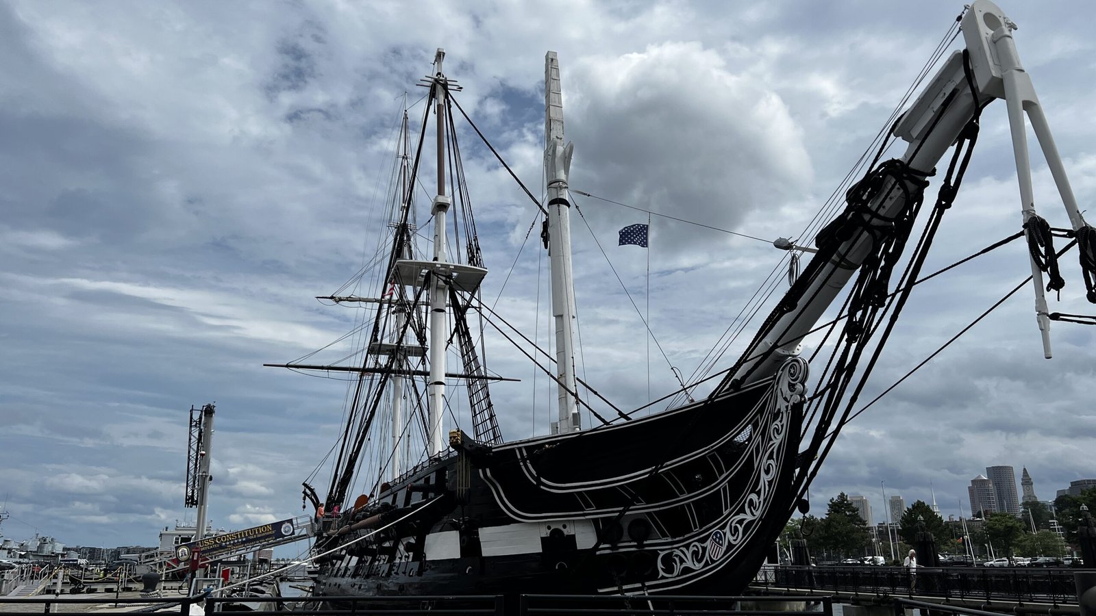 USSConstitutionAtDock