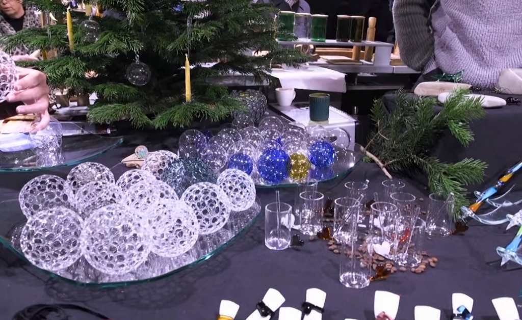 Handcrafted glass ornaments and decor displayed at a stall in Regensburg’s Lucrezia Market.